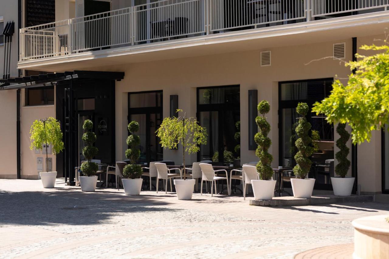 Hotel Forum Garni Subotica Bagian luar foto